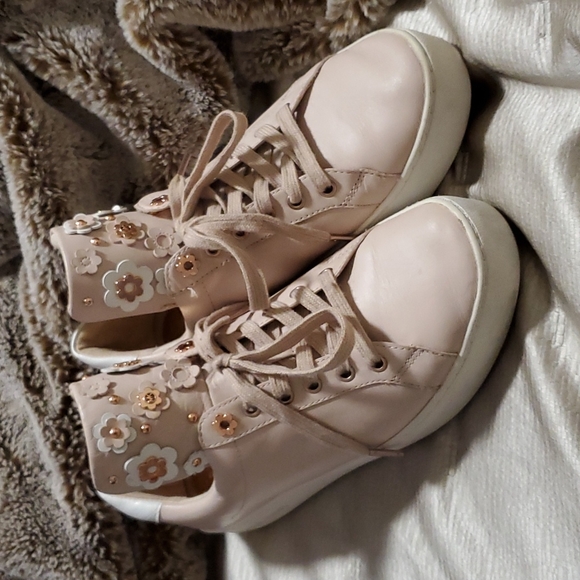 Athletic Shoes Michael Kors Mindy Lace Up Sneakers MICHAEL Michael